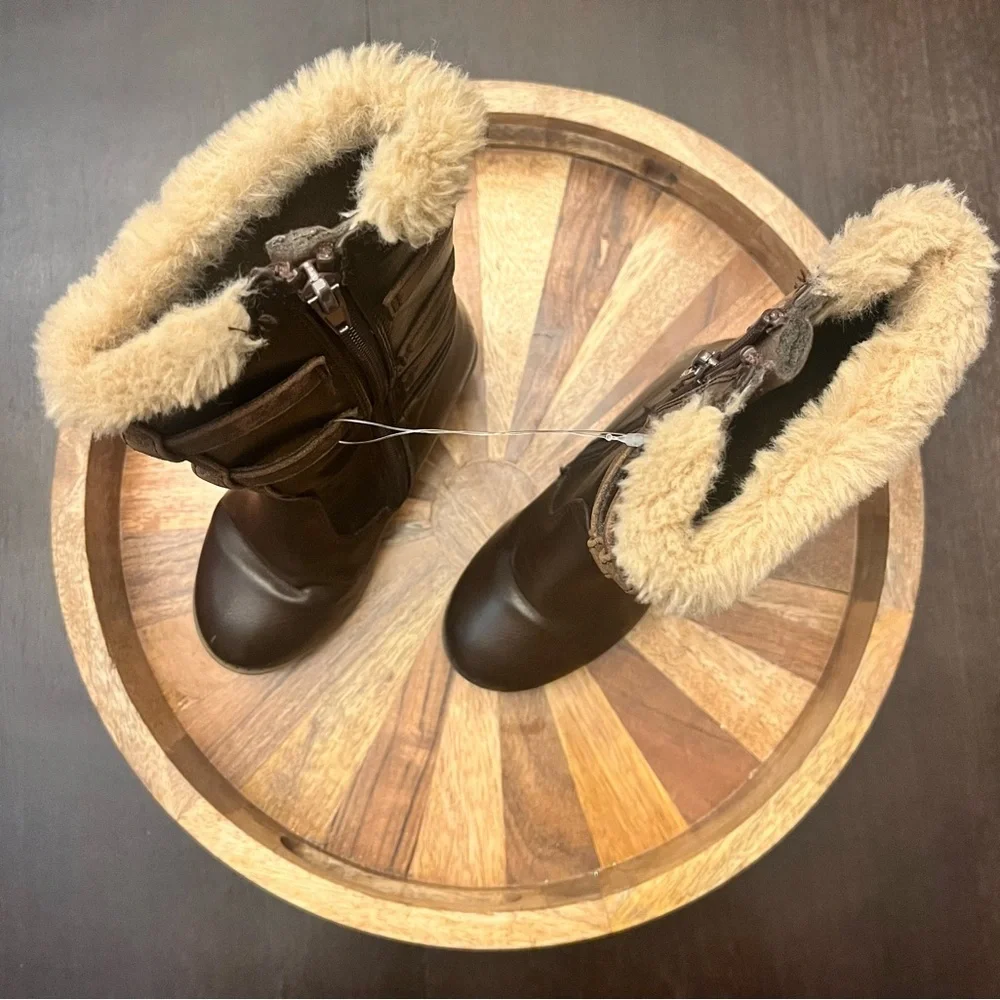 Rachel Shoes Lil Windsor Toddler Girl's Faux Fur Trim Boots